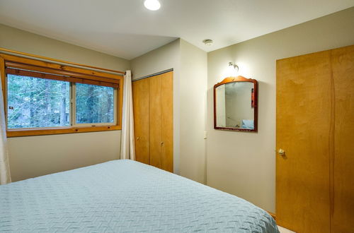 Foto 5 - Mt Baker Lodging Cabin 40 - HOT TUB, PETS, SLEEPS 8! by MBL