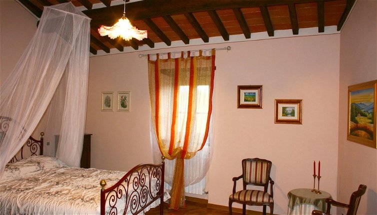 Photo 1 - Wonderful private villa with private pool, A/C, WIFI, TV, pets allowed and parking, close to Are...