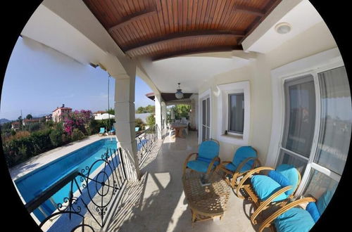 Foto 15 - Villa Ruya,with Swimming Pool & Stunning sea Views