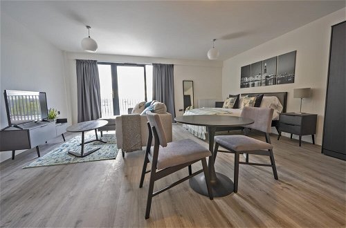 Foto 2 - Seven Living Ashford - Luxury Studio Apartment