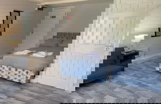 Foto 5 - Grey Stone Studio Apartments