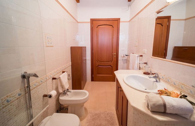 Villa Geraldina con piscina - Photo 26