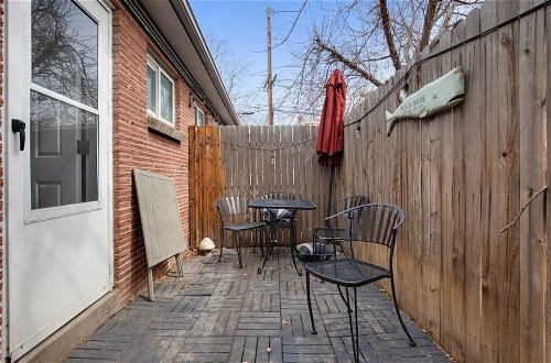 Photo 7 - The Wash Park Getaway Private Patio