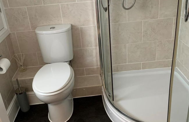 1 Bed Flat Sleeps 4, Free Parking, Balcony - Foto 18