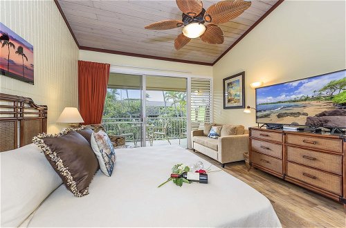 Photo 10 - Napili Shores D229 Studio Bedroom Condo by RedAwning