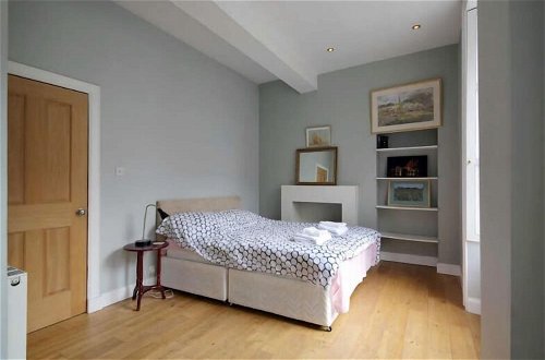 Foto 4 - Edinburgh Spacious Apartment - Royal Mile