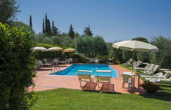 Farmhouse in Chianti With Pool and Terrace - Foto 13