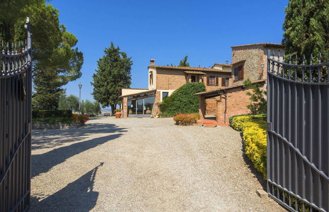 Farmhouse in Chianti With Pool and Terrace - Foto 32