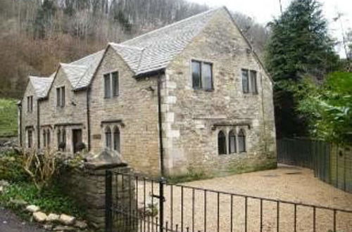 Photo 22 - Cotswolds Valleys Accommodation Springfl