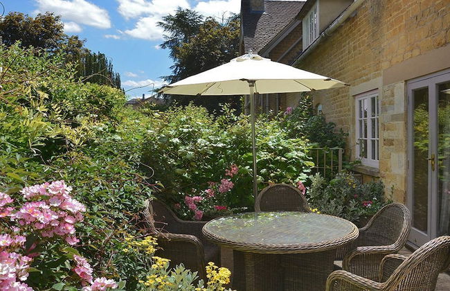 Wychwood Cottage - Foto 8