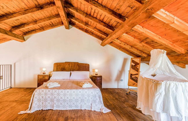 Charming Villa With Pool and Panoramic Surroundings - Foto 4