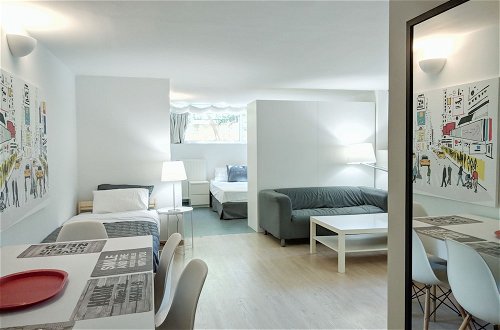 Photo 10 - Vivo Apartments