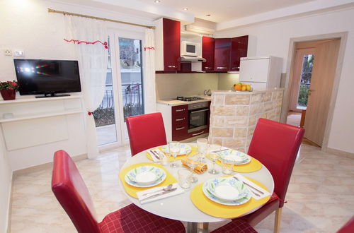 Photo 30 - Spacious Apartment in Slatine With Terrace