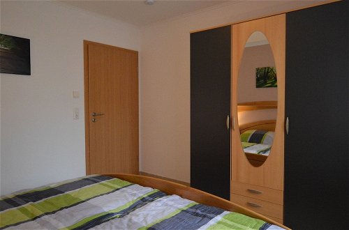 Foto 5 - Modern Apartment in Eifel Near Forest