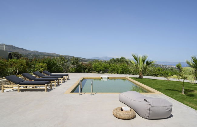 Villa Elia - Photo 1