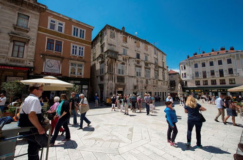 Photo 6 - Impeccable 1-bed Apartment in Center of Split