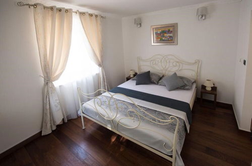 Photo 4 - Impeccable 1-bed Apartment in Center of Split