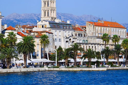 Photo 18 - Impeccable 1-bed Apartment in Center of Split