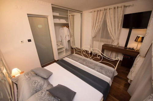 Photo 3 - Impeccable 1-bed Apartment in Center of Split