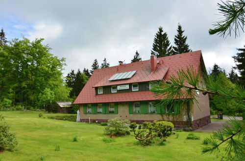 Photo 25 - Modern Apartment in Tabarz Thüringer Wald With Garden