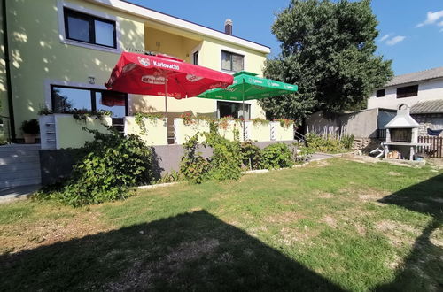 Photo 30 - Spacious Holiday Home in Pakoštane near Sea