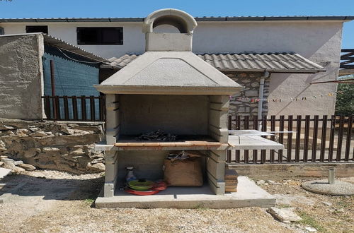 Photo 25 - Spacious Holiday Home in Pakoštane near Sea