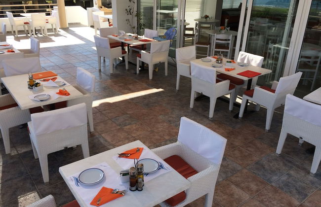 Irina Beach Hotel - Foto 69