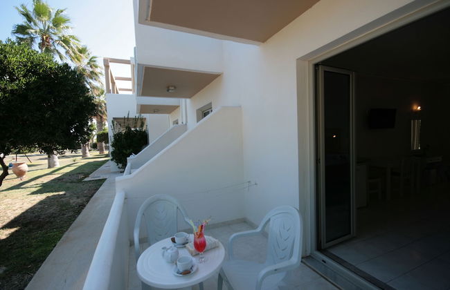 Irina Beach Hotel - Foto 36