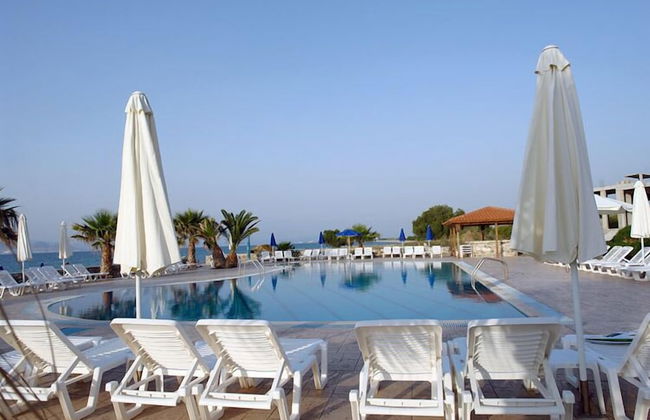 Irina Beach Hotel - Foto 60