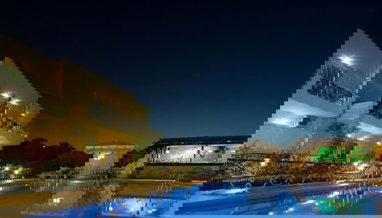 Foto 1 - Niriides Hotel