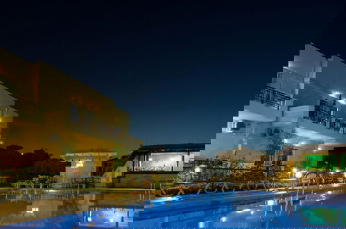 Foto 1 - Niriides Hotel