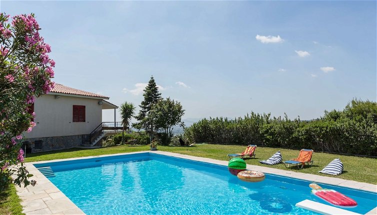 Photo 1 - Dream Holidays in a Luxurious Garden Pool Villa