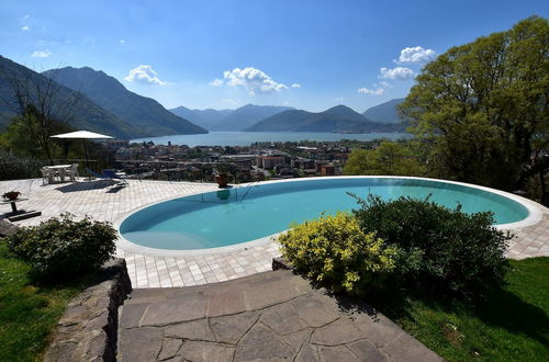 Photo 18 - Flat in Villa With Pool and Lake View