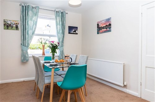 Foto 22 - Comfy, 2 Bed House, Sleeps 6 with Garden and Free Parking in Cheltenham