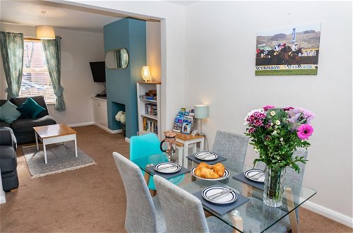 Photo 24 - Comfy, 2 Bed House, Sleeps 6 with Garden and Free Parking in Cheltenham