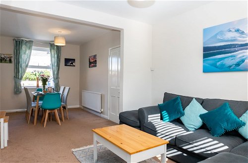 Photo 15 - Comfy, 2 Bed House, Sleeps 6 with Garden and Free Parking in Cheltenham