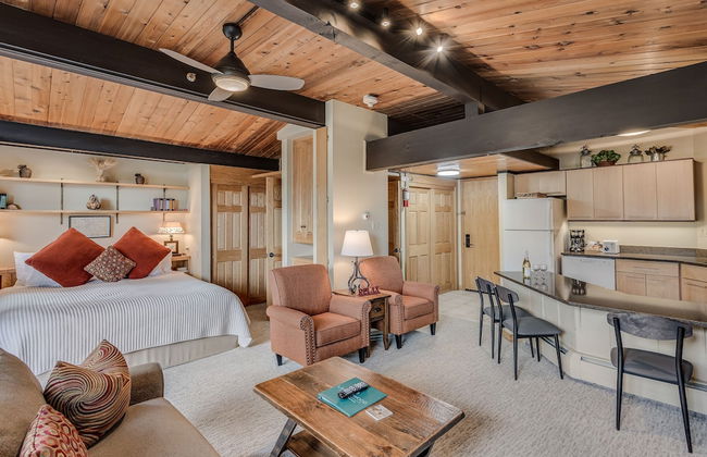 Laurelwood Condominiums - Foto 28