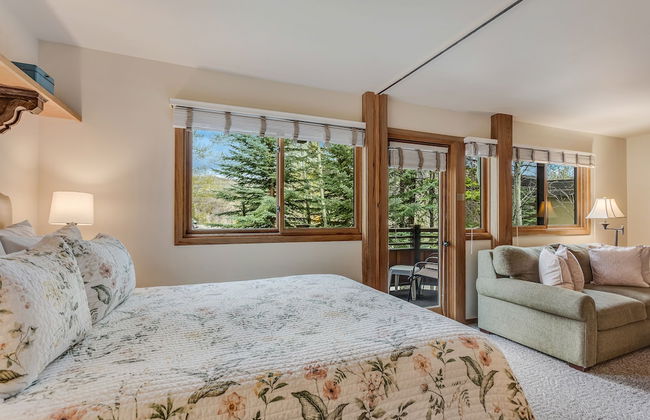 Laurelwood Condominiums - Foto 26
