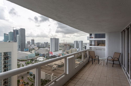 Photo 42 - High-rise Comfort With Balcony and Pool