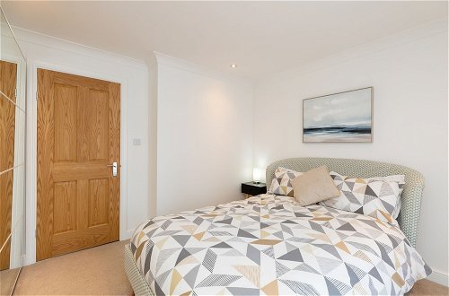 Photo 4 - Inviting 1-bed Apartment in Banbury