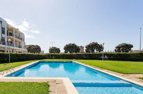 Photo 13 - Apartment by the Sea, With Pool