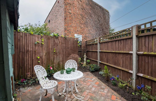 Mirrored Reflections - Foto 3