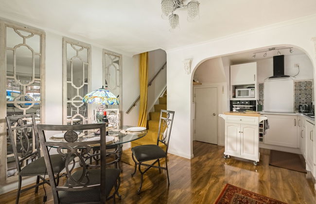 Mirrored Reflections - Foto 5