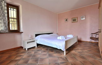 Photo 2 - Apartment With Pool Ai Pignoi Ground F