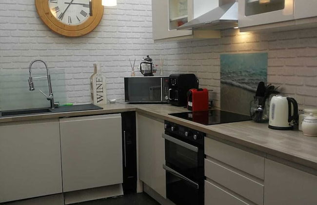 Captivating 3-bed House in St Marychurch Torquay - Foto 9