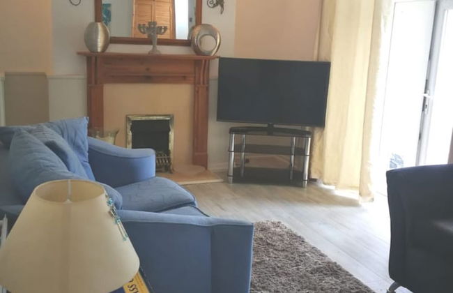 Captivating 3-bed House in St Marychurch Torquay - Foto 14