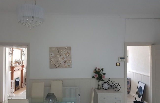 Captivating 3-bed House in St Marychurch Torquay - Foto 16