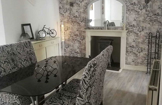 Captivating 3-bed House in St Marychurch Torquay - Foto 5