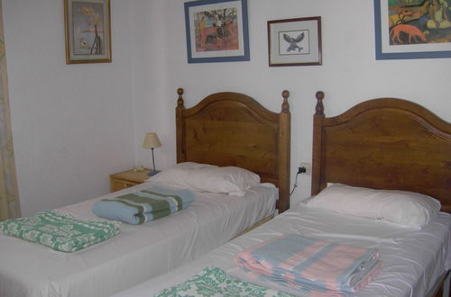 Photo 2 - Apartamento Los Almendros 4