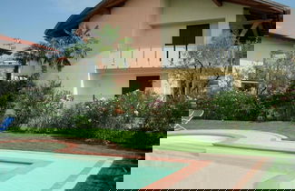 Foto 1 - Belvilla by OYO Small Residence With Swimming Pool